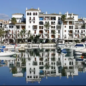 https://apartamentos-los-hidalgo-golf.es-andalucia.com